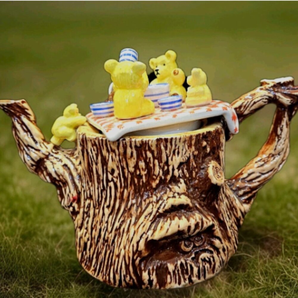 Paul Cardew Teddy Bear Picnic Sculptural Teapot, Sunshine Ceramics, Large, Mint